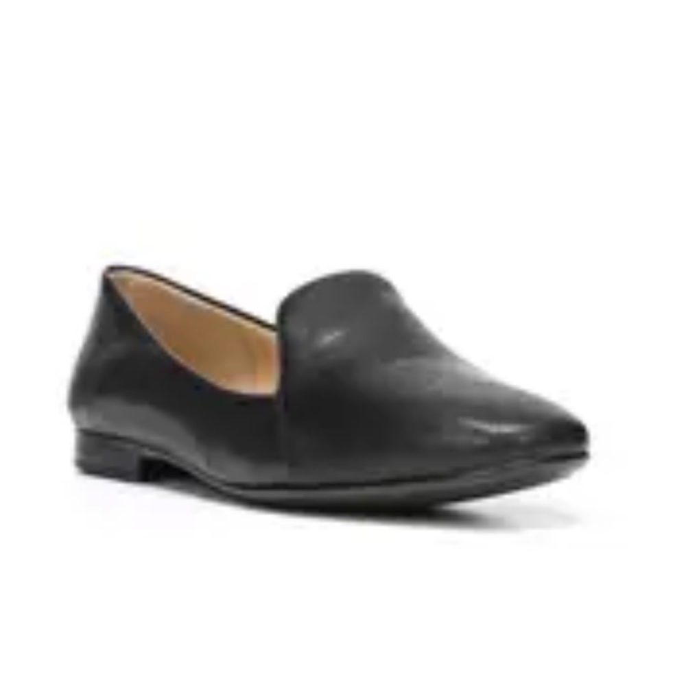 Naturalizer Emiline flat black leather loafer